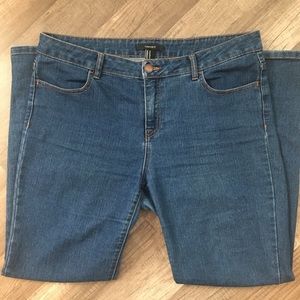Forever 31 Straight Leg Jeans